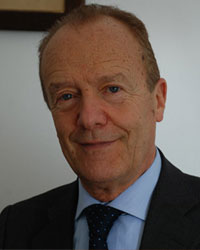 Foto del Dr. Angelo Oliva