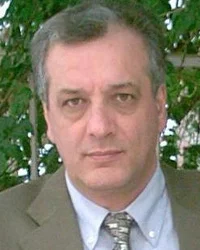 Dr. Alberto Ricciardi
