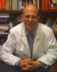 Dr. Alfredo Colombo