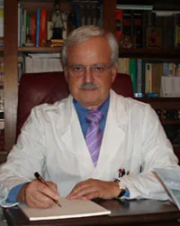 Dr. Elio Badolati