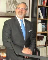 Dr. Roberto Cecchi