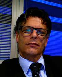 Dr. Francesco Bova