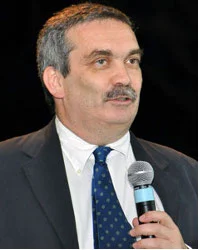 Dr. Luca Gianaroli