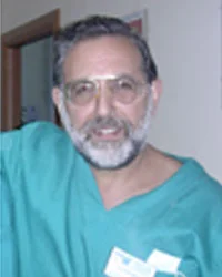 Dr. Luciano Amelio