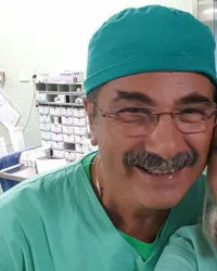 Dr. Mario Arca