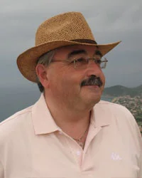 Dr. Nicola Cresci