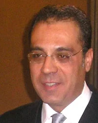 Dr. Roberto Alessi