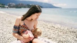 allattamento Allattamento in estate: 10 consigli utili
