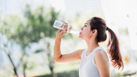 bere acqua dopo sport