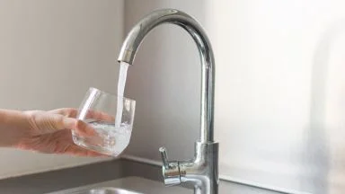 L'acqua del rubinetto non influisce sulla formazione dei calcoli renali