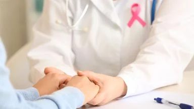 Le donne con tumore al seno delineano i requisiti del medico ideale