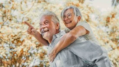 L'abitudine a cui nessuno pensa che può aiutarti a restare in salute più a lungo