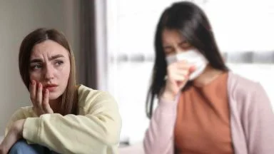 L'aria di casa tua è più inquinata di quella stradale: il gesto di 5 minuti che ti salva i polmoni