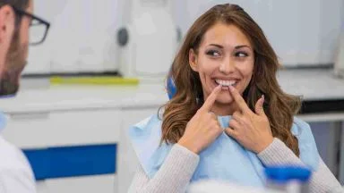 Invecchierai in salute? Te lo dicono i tuoi denti: ecco come (e perché)