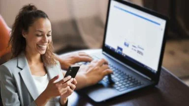 Sai perché i social creano una vera dipendenza? Ecco cosa avviene nel tuo cervello (e nessuno lo ammette)