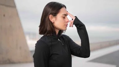 Questo semplice esercizio mentale può aiutarti a spegnere la malattia del secolo: funziona al 100%